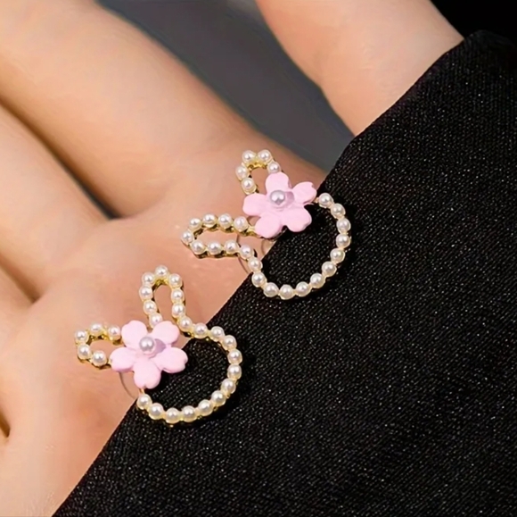 Elegant Pink Rabbit Floral Pearl Earrings - Picture 2 of 3